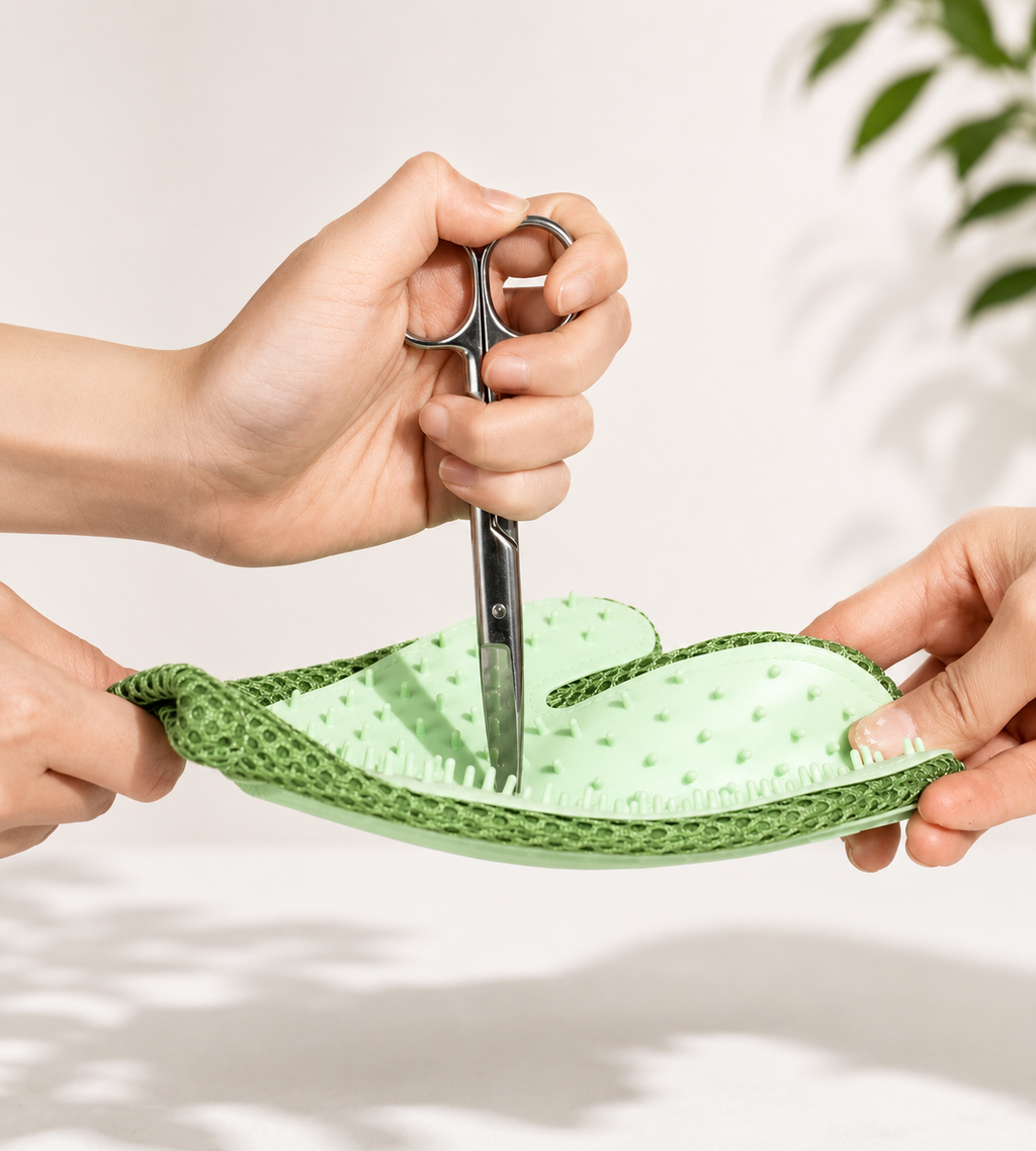 Pet Hair Remover Grooming Glove with Silicone Massage Brush